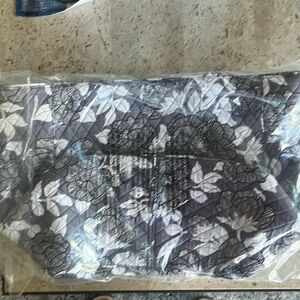 NWT-Vera Bradley Moon Shadow Meadow Grand Tote